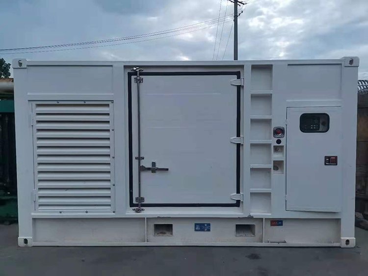 铜山控制系统的品牌和价格会影响柴油发电机的性能吗？