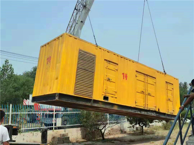 铜山300KW柴油发电机组油耗是多少？