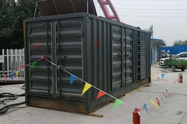 铜山发电机租赁空气滤清器多久更换一次？