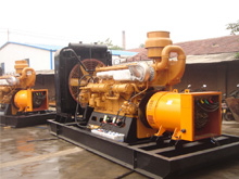 铜山发电机组的频率规格是如何确定的？