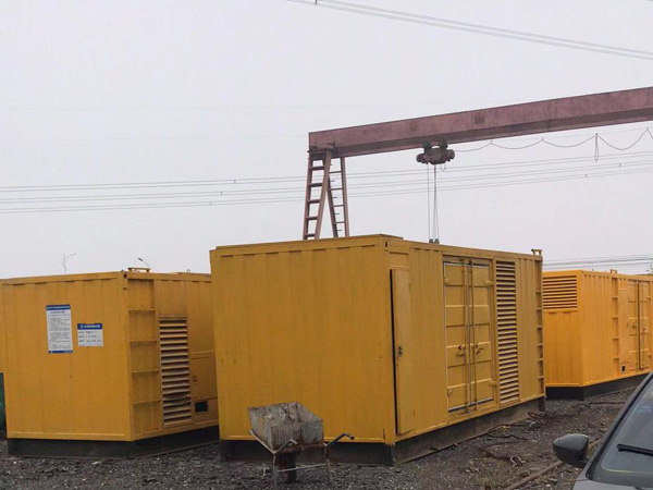 铜山100kw柴油发电机组每小时油耗？