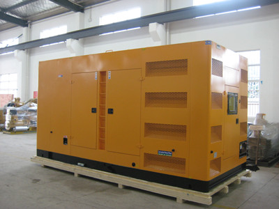 铜山不同类型的发电机组在冬季保养时的注意事项有何差异？