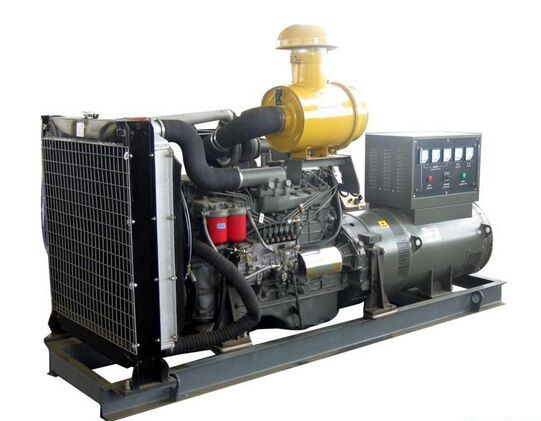 铜山汽油发电机组冬季保养时，燃油系统需要注意什么？