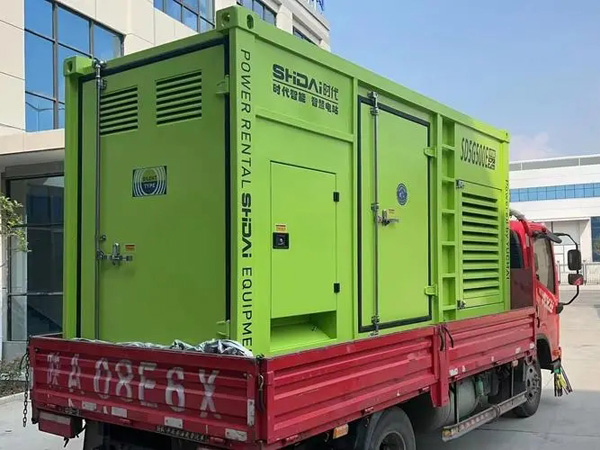 铜山更换水冷式机油散热器的密封件时，如何选择合适的密封胶？